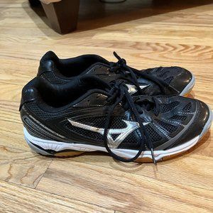 Mizuno Wave Hurricane Women's Volleyball Shoes